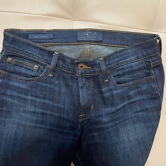 Lucky Brand Sweet Straight Leg Jeans 4/27 - Picture 5 of 7